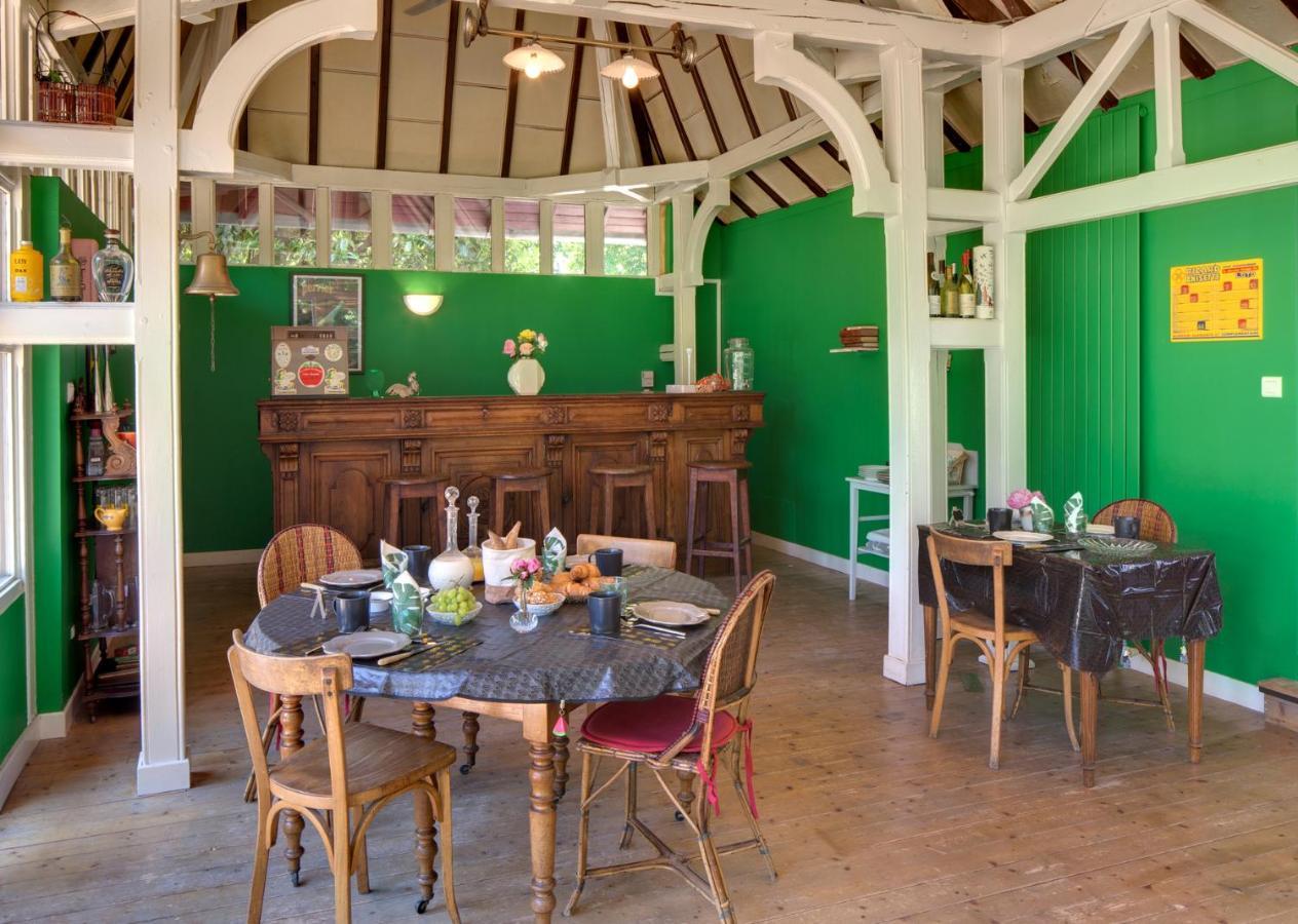 Le Monde De Charlie Hotel Bellerive-sur-Allier Eksteriør billede