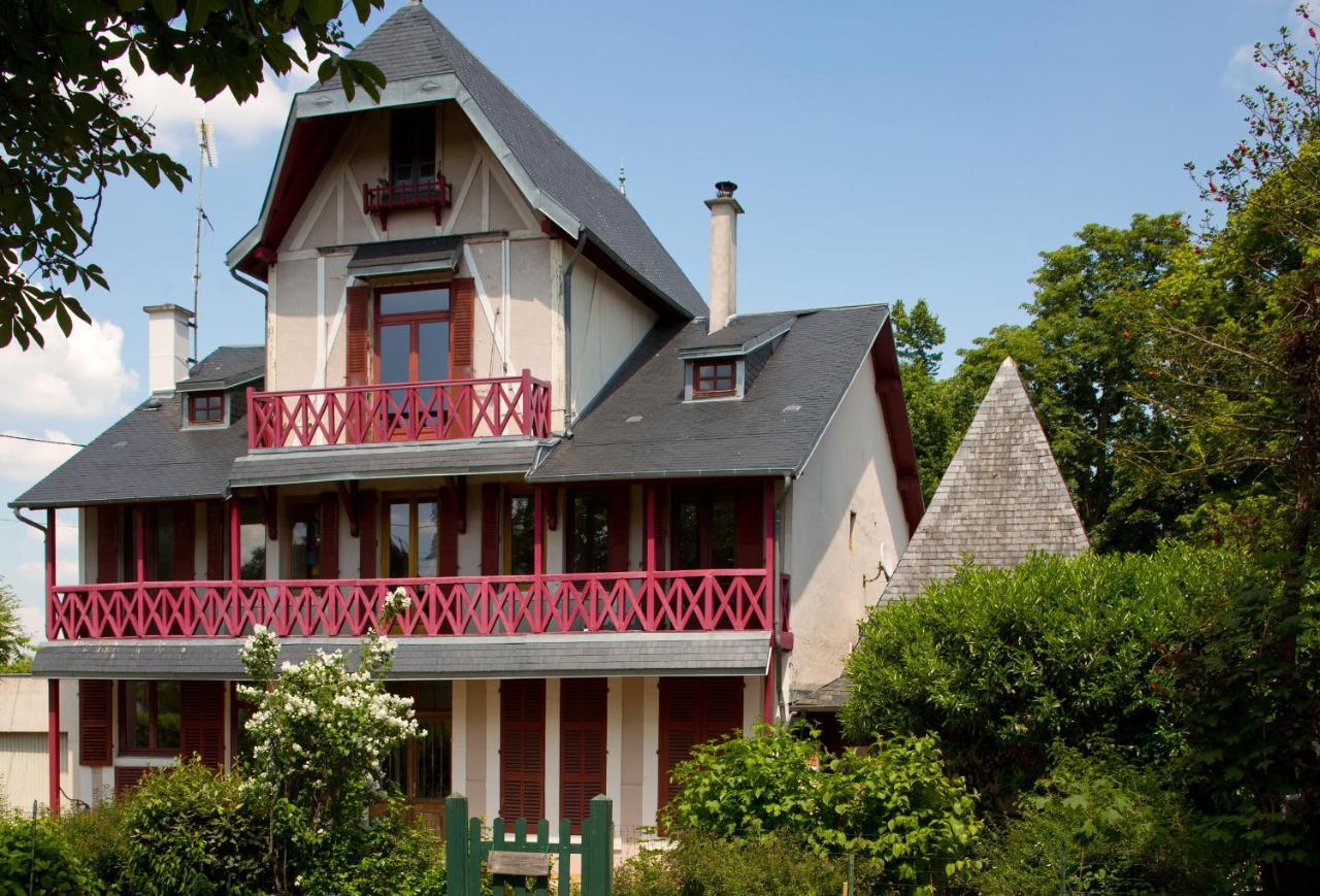 Le Monde De Charlie Hotel Bellerive-sur-Allier Eksteriør billede